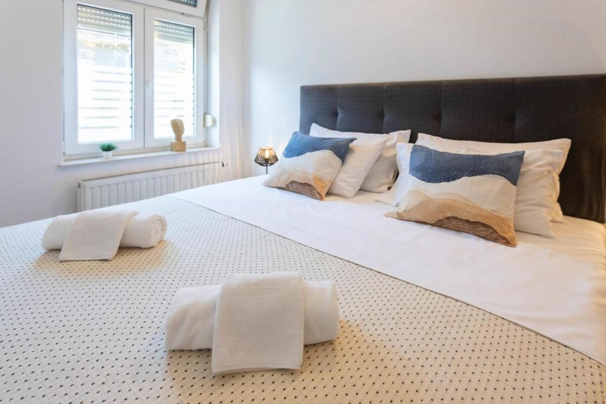 Niko'S Apartment Urban Stay ザグレブ エクステリア 写真