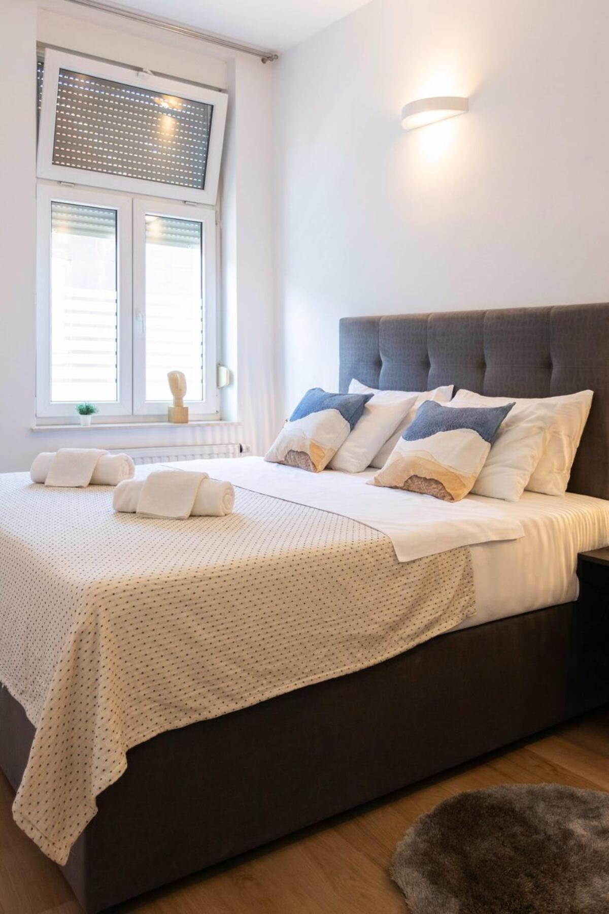 Niko'S Apartment Urban Stay ザグレブ エクステリア 写真